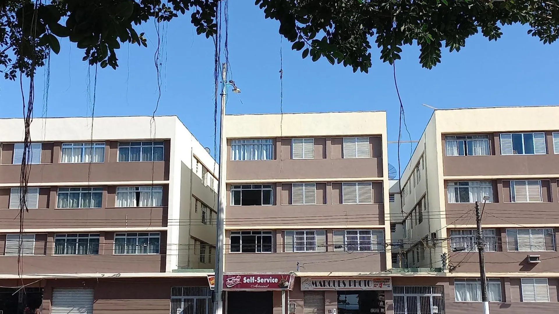 Apartamento Com Vista Pro Mar No Centro De Ubatuba - 2 Quartos E Cozinha Completa