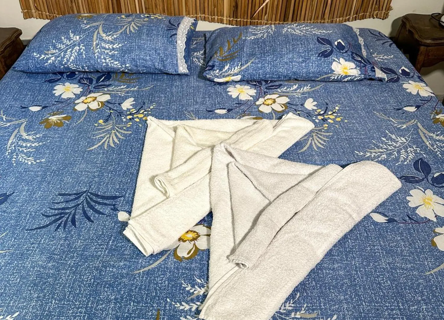Apartamento Com Vista Pro Mar No Centro De Ubatuba - 2 Quartos E Cozinha Completa