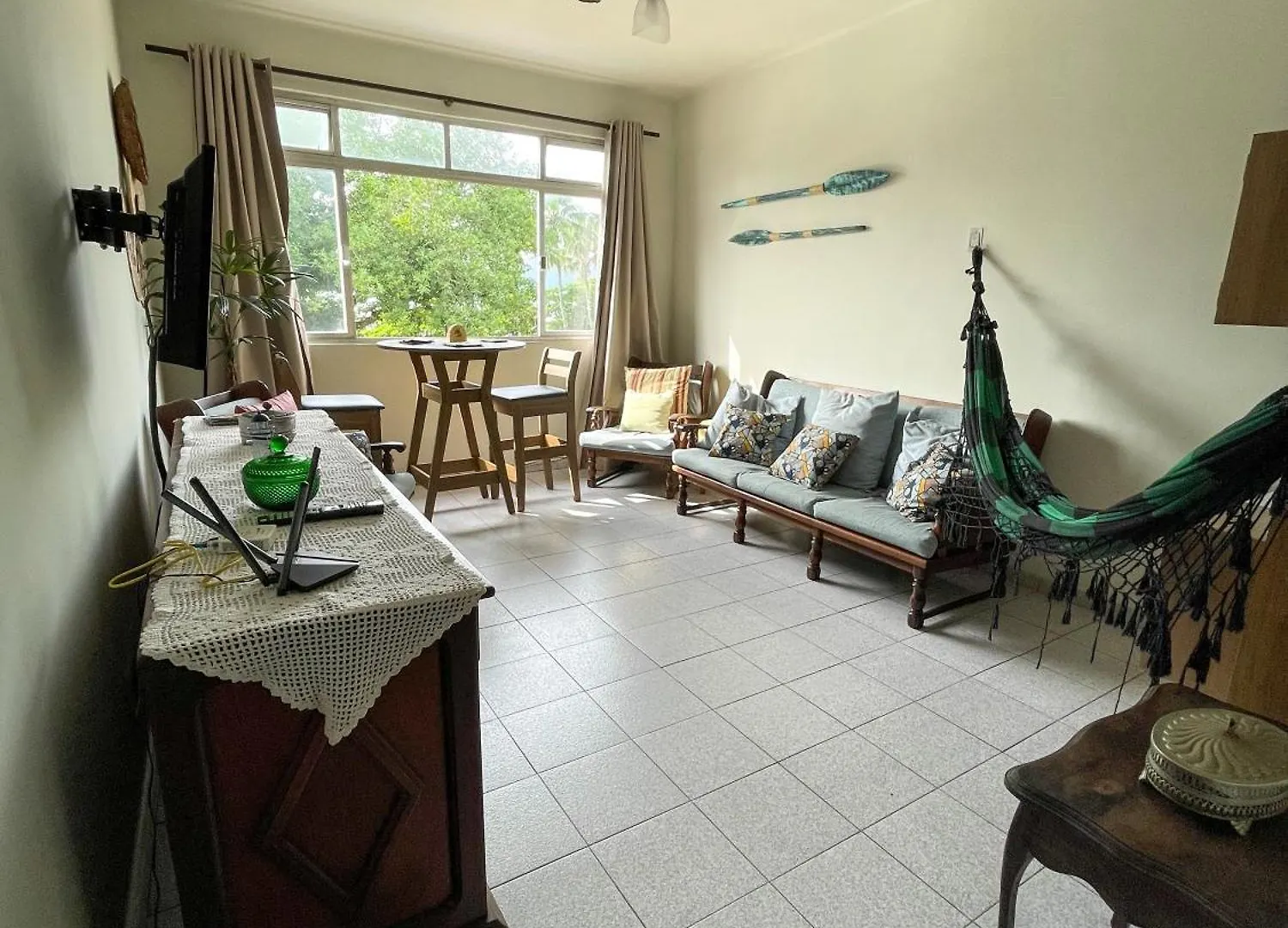 Apartamento Com Vista Pro Mar No Centro De Ubatuba - 2 Quartos E Cozinha Completa Brasil