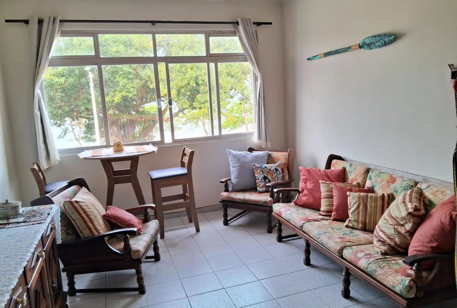Apartamento Com Vista Pro Mar No Centro De Ubatuba - 2 Quartos E Cozinha Completa 0*,